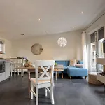 New Hello Zeeland - Cozy Country Cottage